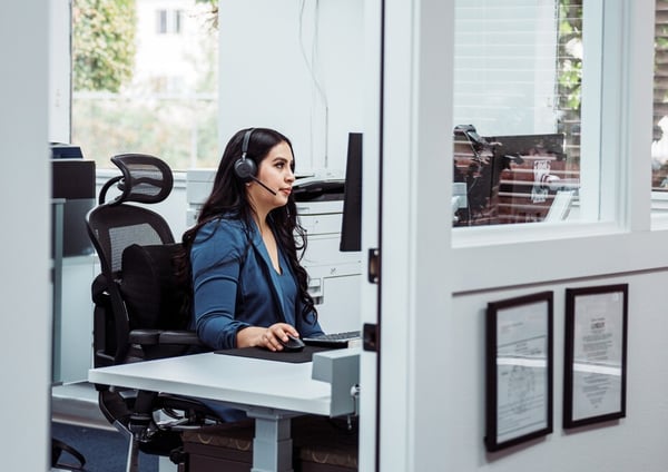 Descriptive alt text