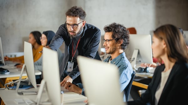 Descriptive alt text