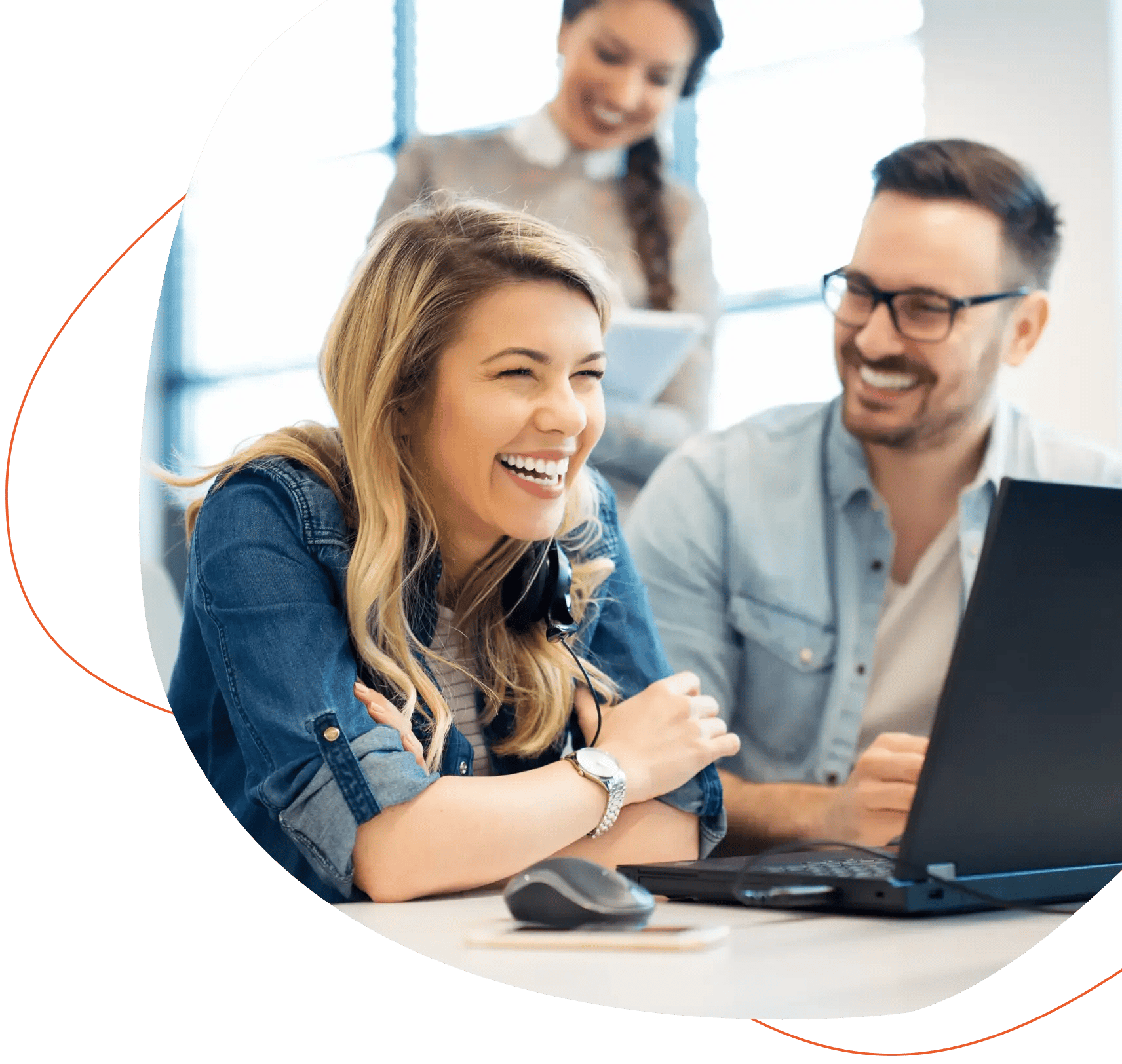 Contact Center Phone Systems hero - desktop