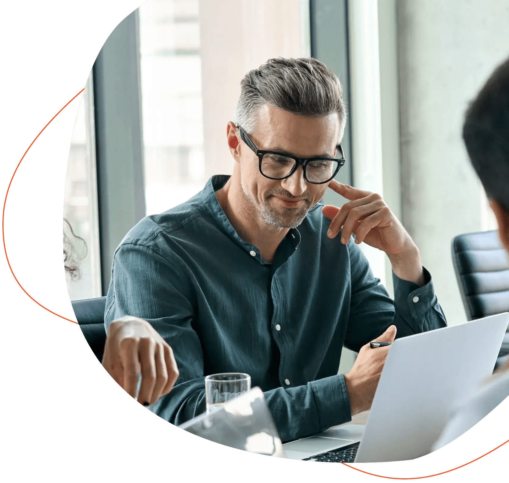 PSTN replacement  hero - desktop
