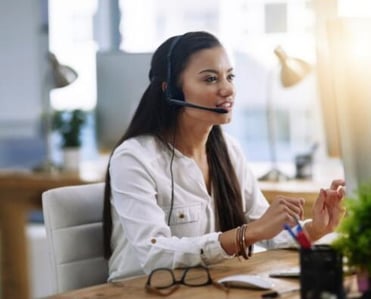 Why-Enterprise-Voice-AI-Stalls-Between-Pilot-&-Rollout