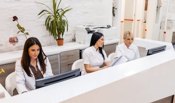 Descriptive alt text